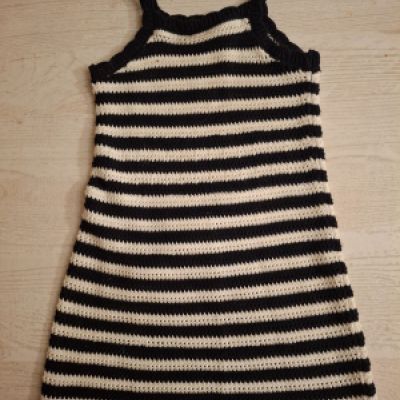Vestito a uncinetto bimba