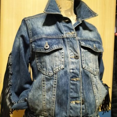 Giacca Jeans Pull&Bear con Frange in (eco)pelle nera