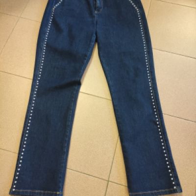 ASHLEYGRAFAMJEANS
