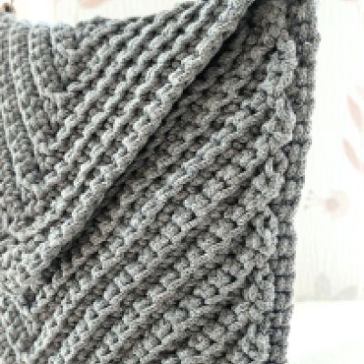 BUSTA GRIGIA CON MANICO GIOIELLO