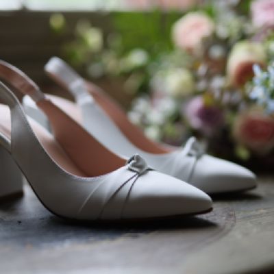 Decolletè Anna Field