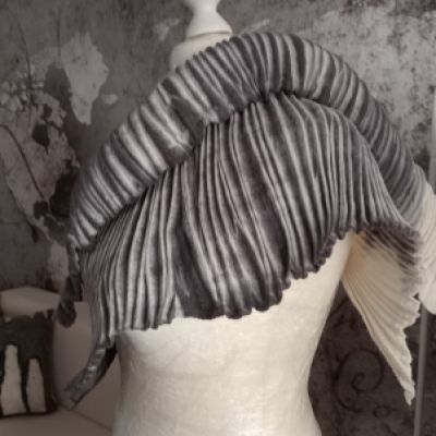 Sciarpa in feltro plissé 