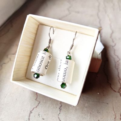 Orecchini acciaio inox libri upcycled