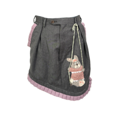 Gonna asimmetrica con tasche e pieghe.