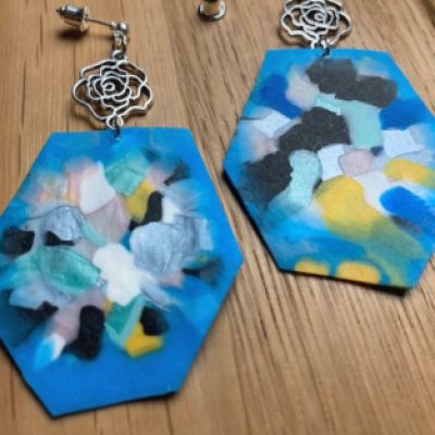 Orecchini handmade in plastica reciclata 