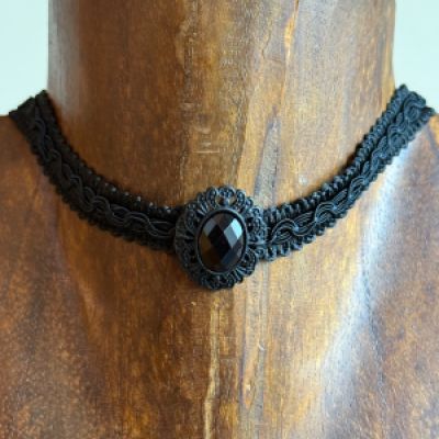 Diadema Choker